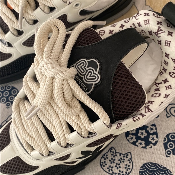 Louis Vuitton White And Black Sneakers - Picture 3 of 8